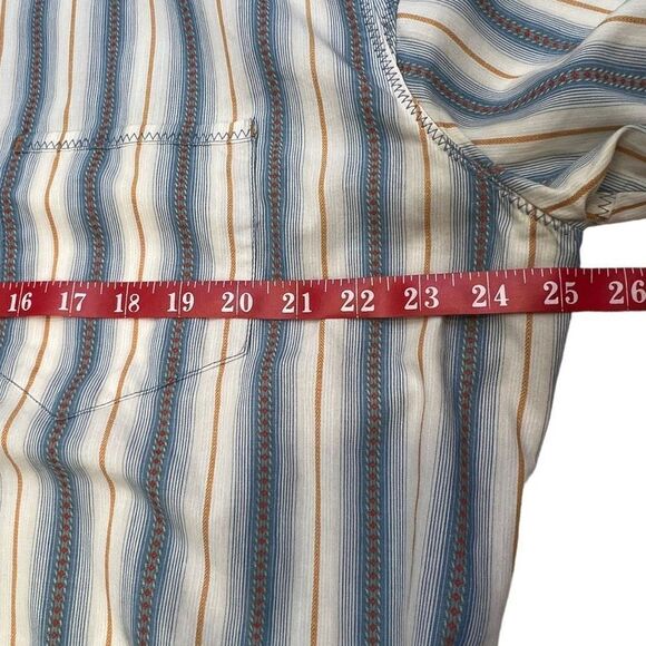 Kühl Shirt Men's White Stripe Button Down Short Sleeve Shirt Size Extra Large - Picture 9 of 14